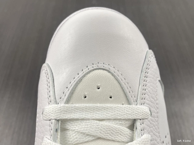 Retro Jordan CT8529-162 Hare 6 0825